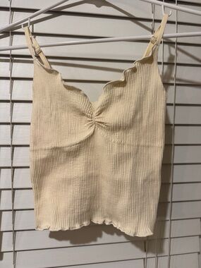 Out From Under Aurelia Seamless Ribbed Cami in
Ivory Size XS/S